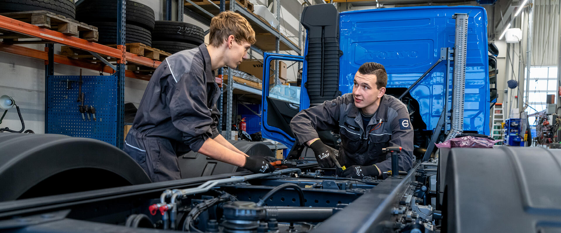 Header beeld-vrachtwagenmonteur-BerkelenRodenrijs Header beeld-vrachtwagenmonteur-BerkelenRodenrijs